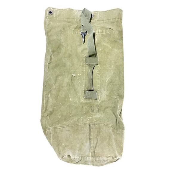 US Army Single Strap Duffle Bag With Extreme Wear 39x22 - Picture 7 of 9